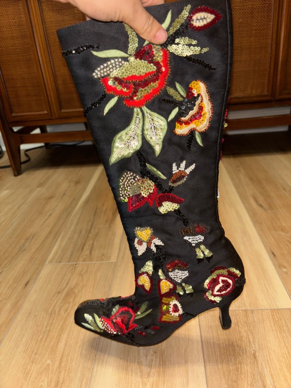 Rina Shah Vintage Beaded Floral Embroidered Black Satin Knee High Boots - Picture 8 of 14